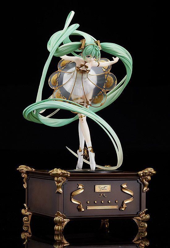 hatsune miku symphony 5th anniversary good smile company